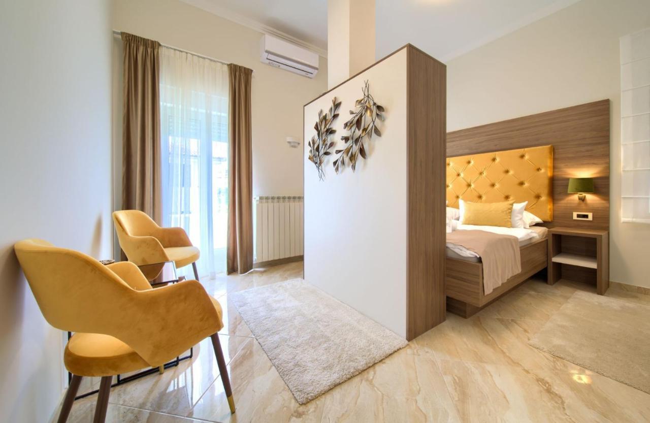 Villa Piano Пинезичи Экстерьер фото